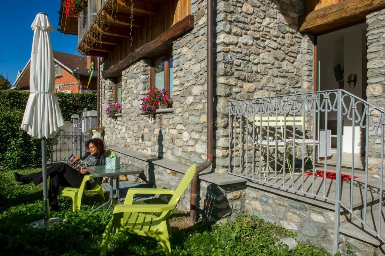 B&B Pousada Rio Aosta-Servizi Di Bed And Breakfast Saint-Christophe Exterior foto